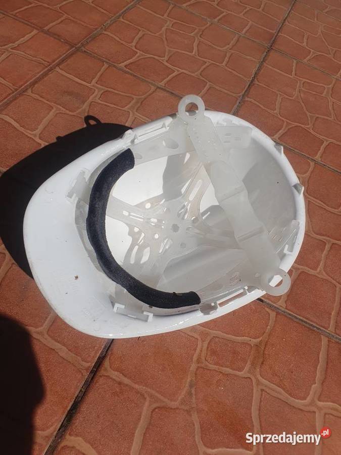 Kask ochronny stanie Cisiec
