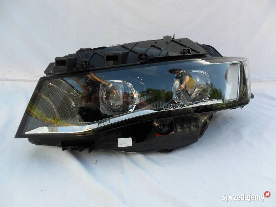 REFLEKTOR PRZÓD STRONA LEWA PEUGEOT 508 II Nowy Tomyśl