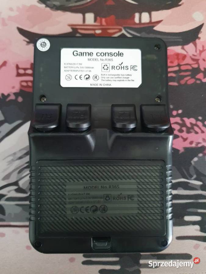 Konsola retro R36s 64Gb 18000 gier kolor czarny Wadowice