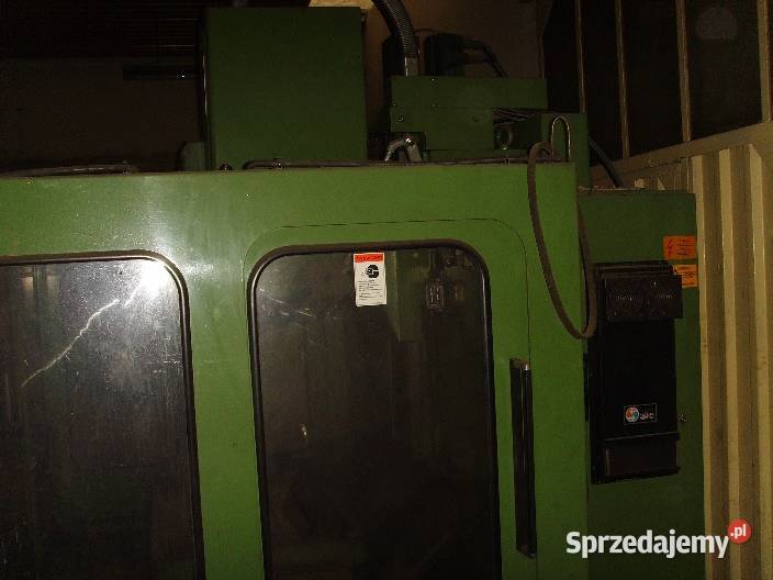 Centrum obróbcze pionowe HURCO BMC 30 Chechło Drugie