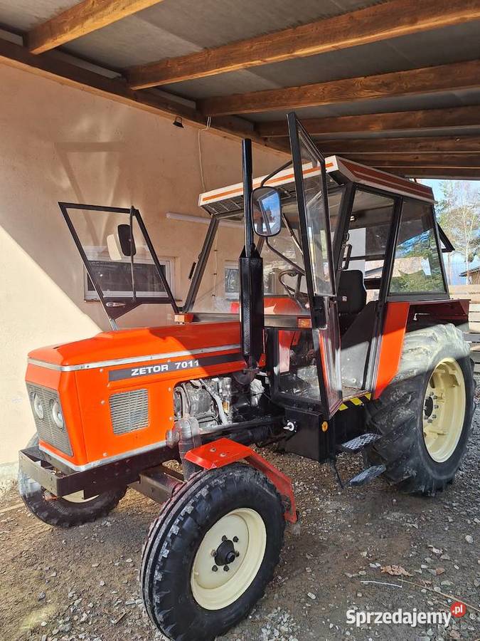 Ciagnik rolniczy Zetor 7011 małopolskie Lipinki