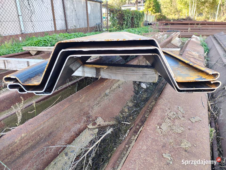 Wypraski pal szalunkowy wypraska stalowa lekkie Budowa Leśniakowizna