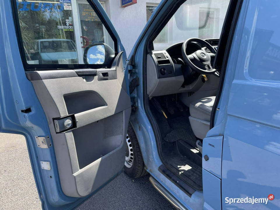 Volkswagen Transporter Trasporter T5 Bankowóz Syców