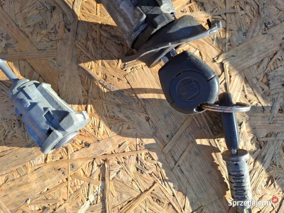 Stacyjka 2x kluczyk wkładki drzwi klapy Seat osobowe Przyborów sprzedam