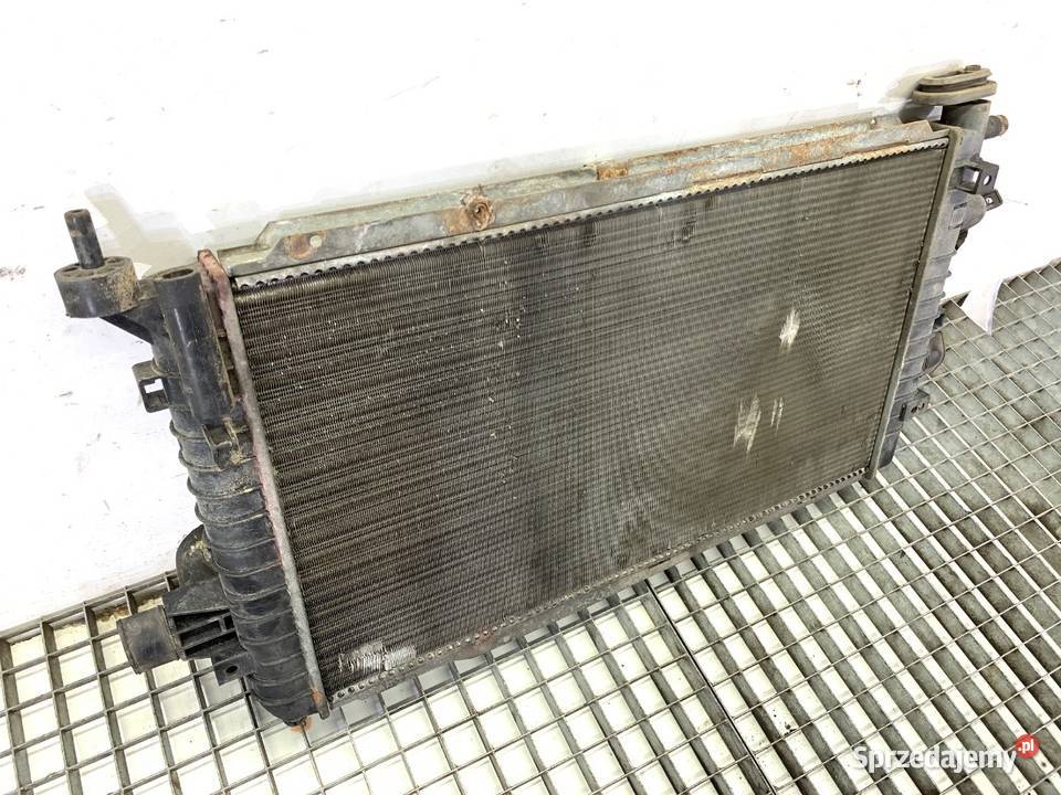 CHŁODNICA WODY OPEL ZAFIRA B 19 100 0519 Chłodnie wody