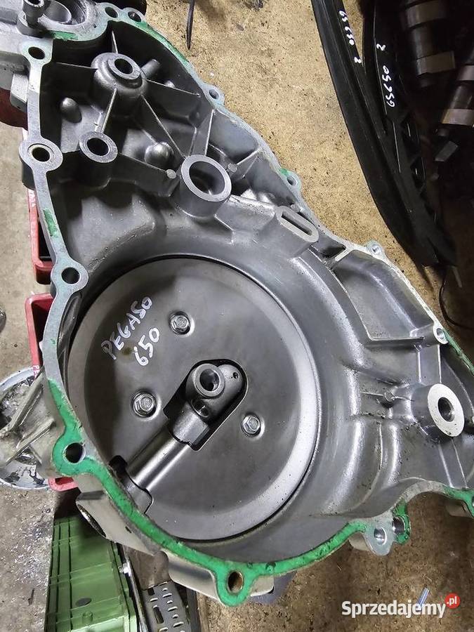 Aprilia Pegaso 650 pokrywa lewa sprzęgła kapa dolnośląskie Jelenia Góra sprzedam