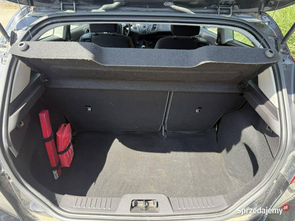Ford Fiesta nowa Niski oryginalny przebieg Mk7 aluminiowe felgi Fiesta