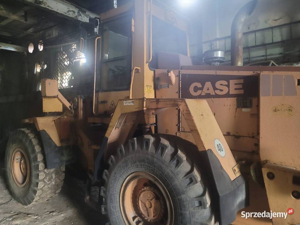 Ładowarka kołowa Case 721 bogate oprzyrządowanie nie Łódź