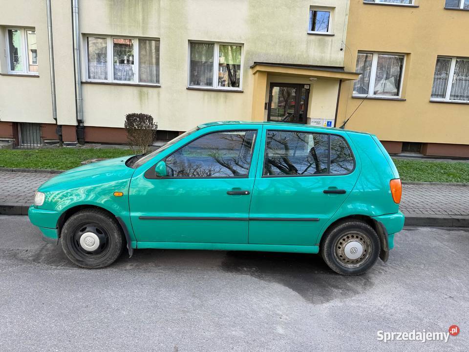 VW Polo 1 wlasciciel 55k przebiegu hak Rok produkcji 1999 Polo Przemyśl