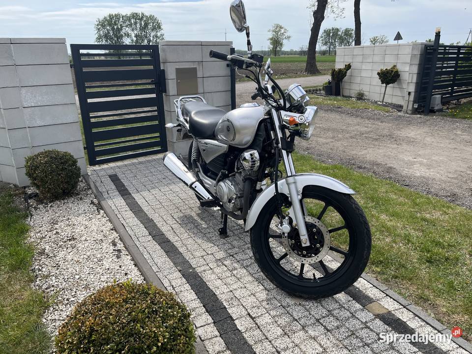 Yamaha YBR 125 Custum Orłów-Kolonia