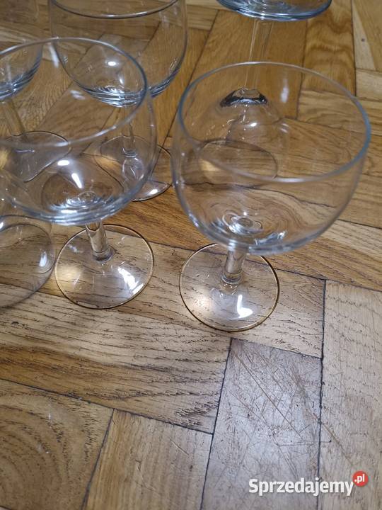 Kieliszek przeźroczysty nowy sprzedam