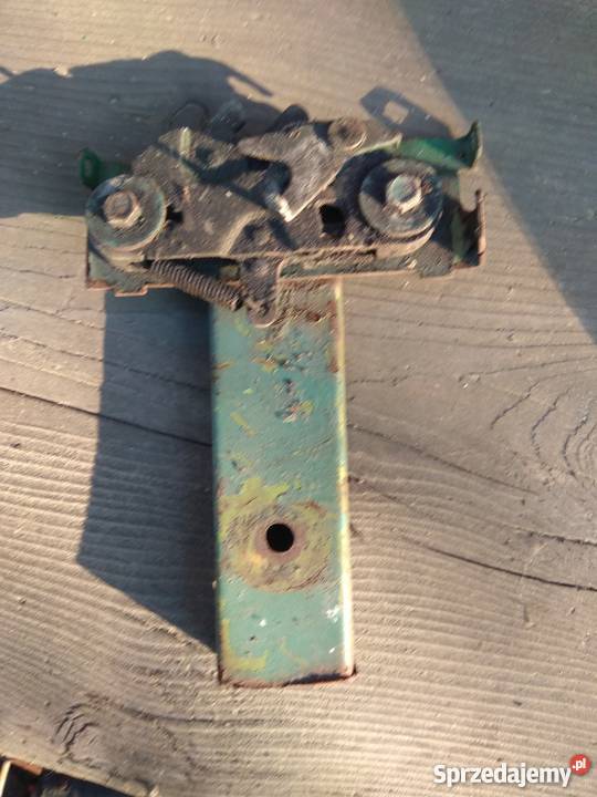Zamek bagażnika przedniego Fiat 126p osobowe Kraków sprzedam