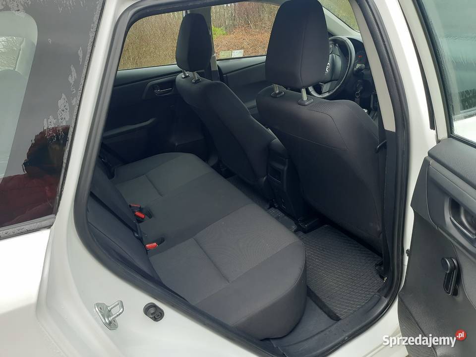 Toyota Auris 14 D4D 66 kW 90 2015 Rok produkcji 2015 Łuszczów Drugi sprzedam