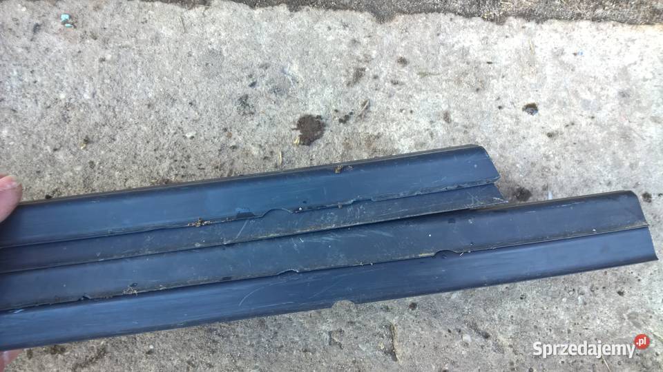 Listwy nakładki progowe niebieskie Mercedes w124 Pozostałe lubelskie Chełm