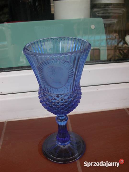 szklany pucharek z kameą lubuskie Gorzów Wielkopolski