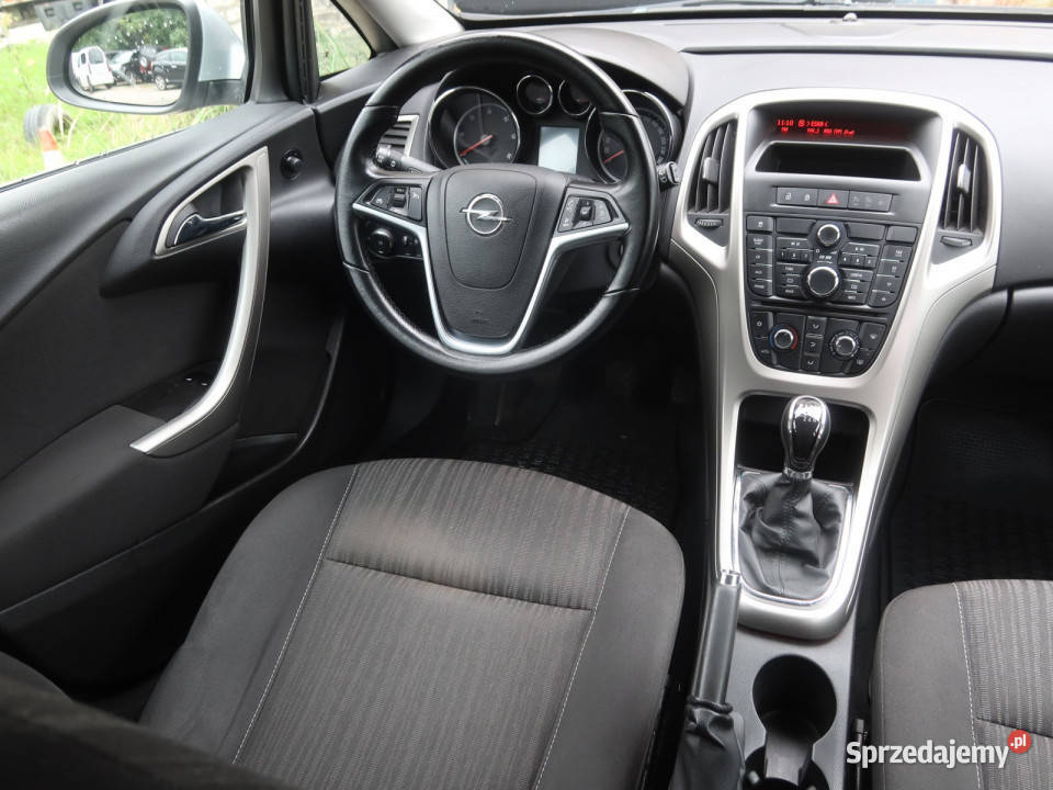 Opel Astra 17 CDTI 1686cm3 Katowice