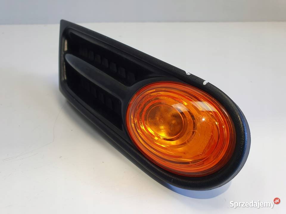 Mini Cooper One R56 0613r PRAWY BOCZNY Rudka