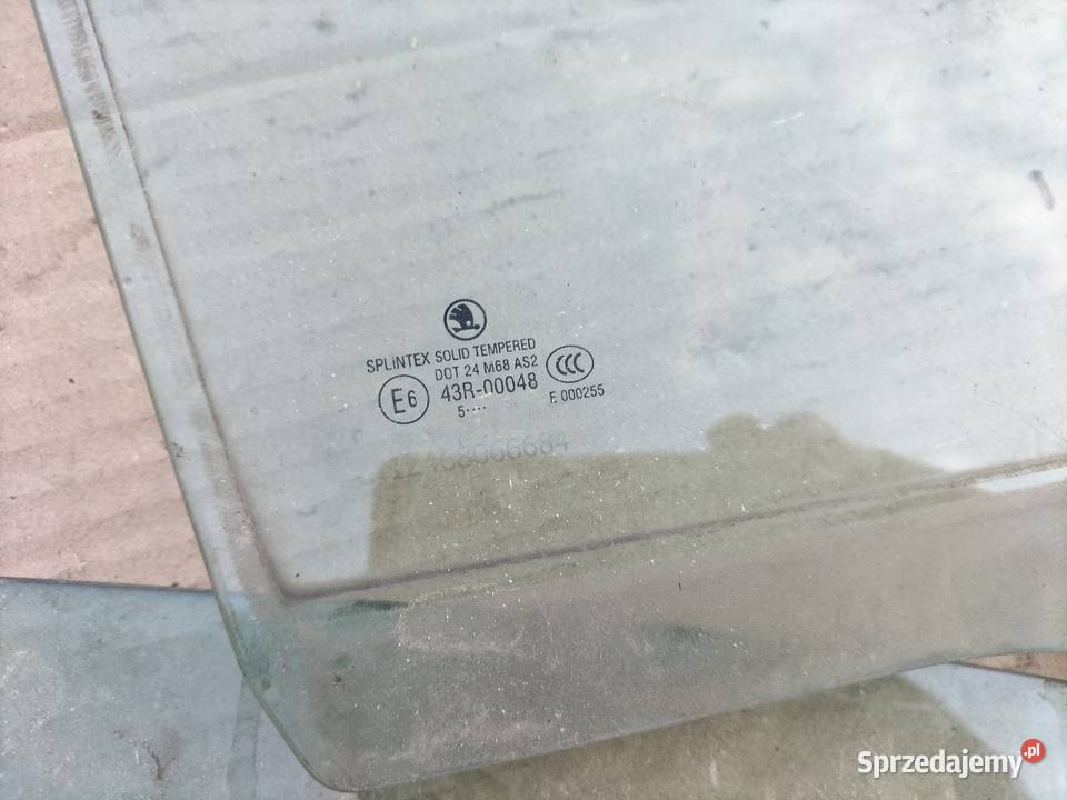 SKODA FABIA III 3 SZYBA DRZWI LEWY TYŁ PRAWY TYŁ Pozostałe Kamień-Kolonia