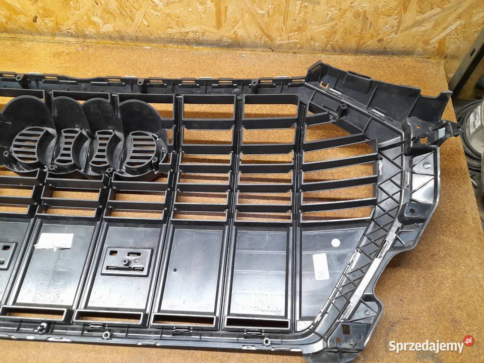 Audi Q3 II atrapa chłodnicy grill 83a853651 Goleniów
