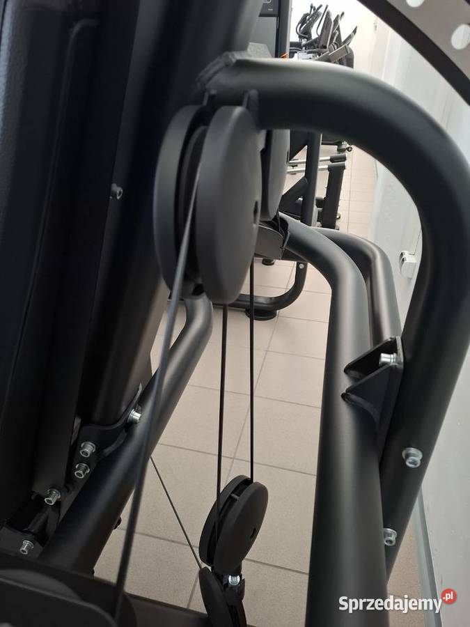Maszyna IsoLateral Seated Biceps Curl RE8031 Wałcz