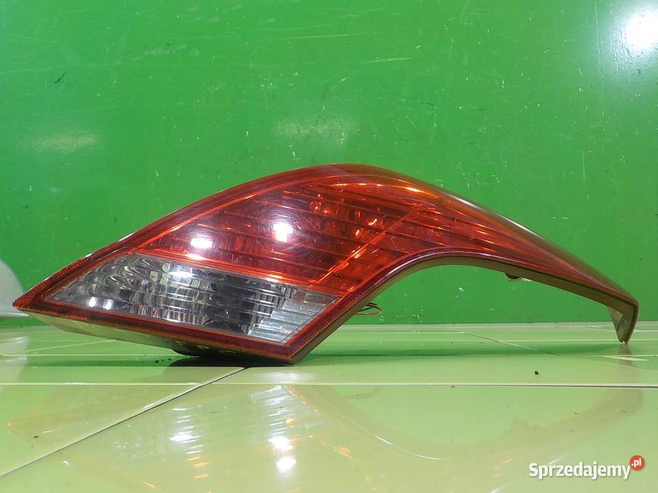 FORD FOCUS MK2 20 B 11r CC CABRIO 2D lampa prawa osobowe Suków