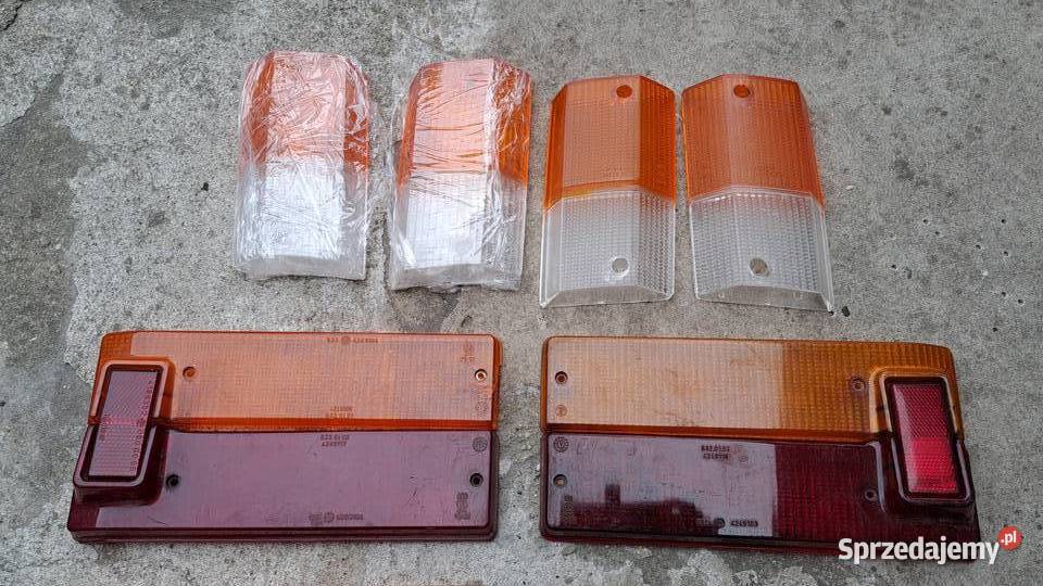 Fiat 125p klosze kierunkowskazów i lamp tylnich osobowe wielkopolskie Leszno