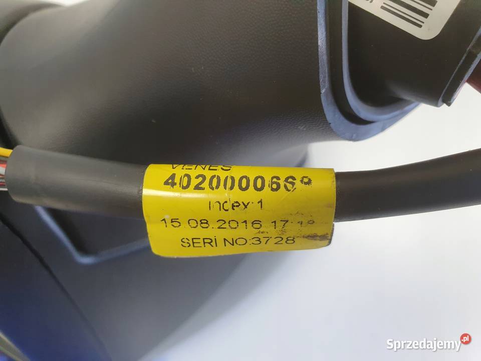 LUSTERKO Renault Clio IV 1220r PRAWE PASAŻERA Rudka