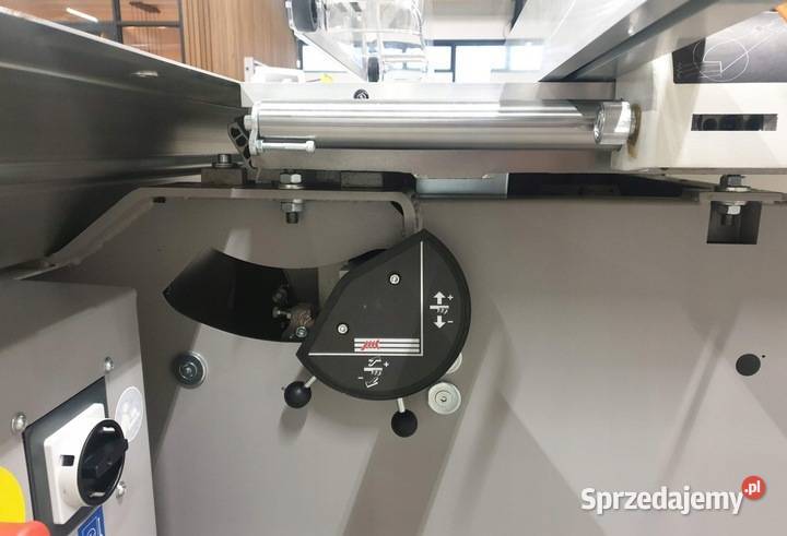 Piła formatowa XENIA 504 wózek 3200 producent
