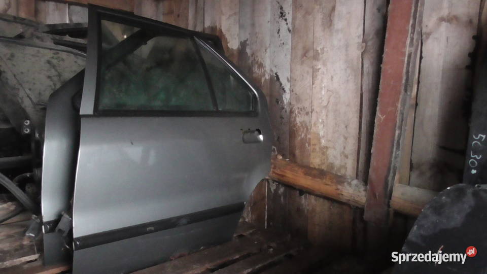 Drzwi lewe renault 19 osobowe Morawica