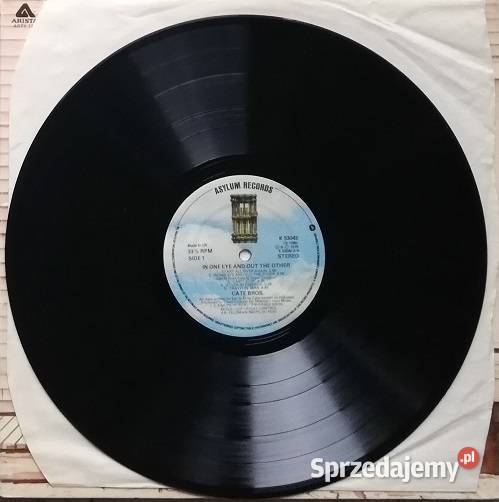 Płyty analogowe z muzyką rozrywkową lat Wronki