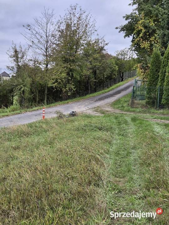 Sprzedam działkę budowlaną z widokiem na Jezioro asfalt Sprzedaż małopolskie Kraków