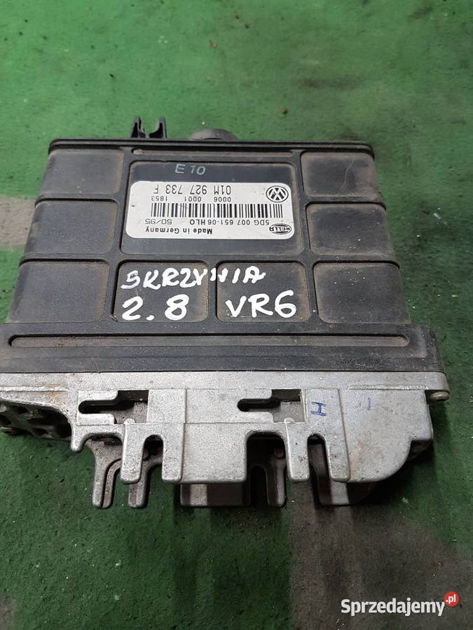 VW 28 VR6 KOMPUTER SKRZYNI BIEGOW 01M927733F komputery Części Turek sprzedam