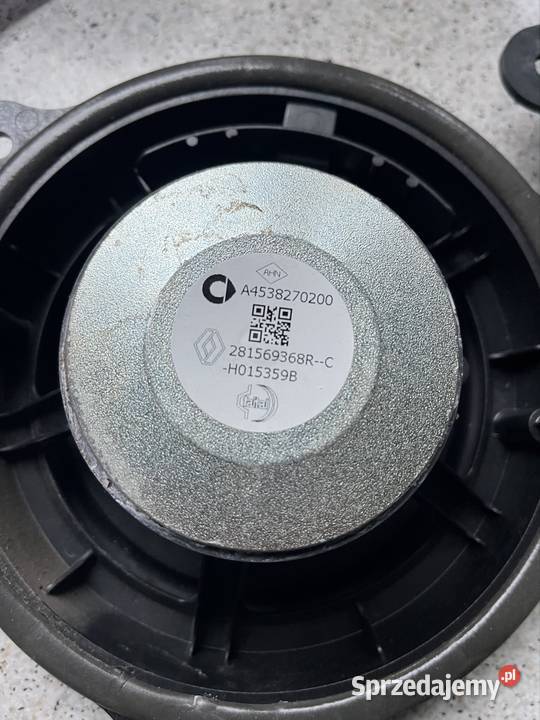 Komplet głośników do Renault Dacia Rok produkcji 2021 Sprzęt audio fabryczny Lubicz Górny sprzedam