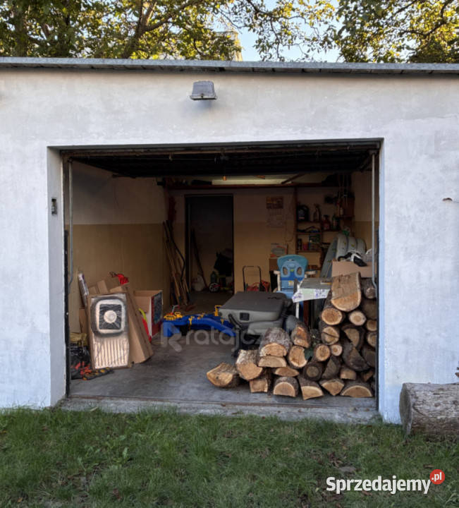 Sprzedam mieszkanie 63m2 2 pokojowe Rumia 63m2