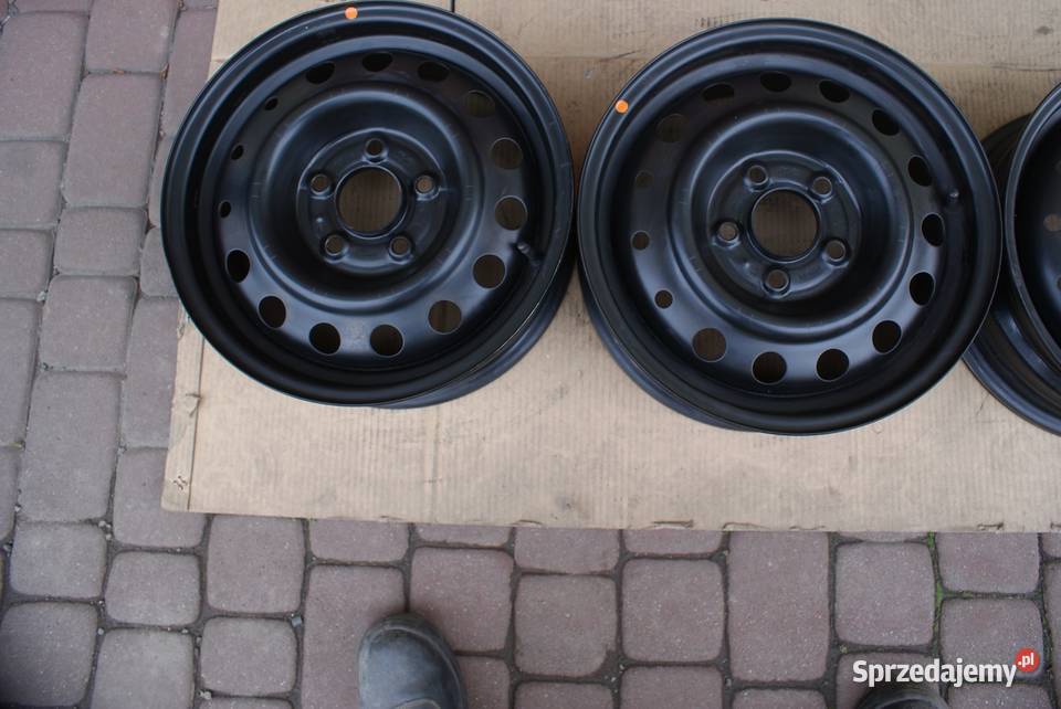 Felgi Stalowe 5x114x671 6Jx15cal ET46 Hyundai Samochodowe Dynów