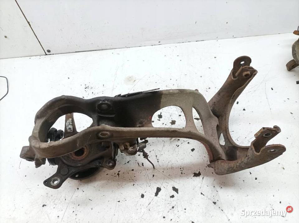 ZWROTNICA LEWY PRZÓD 20 HDI WAHACZ Peugeot 407 I