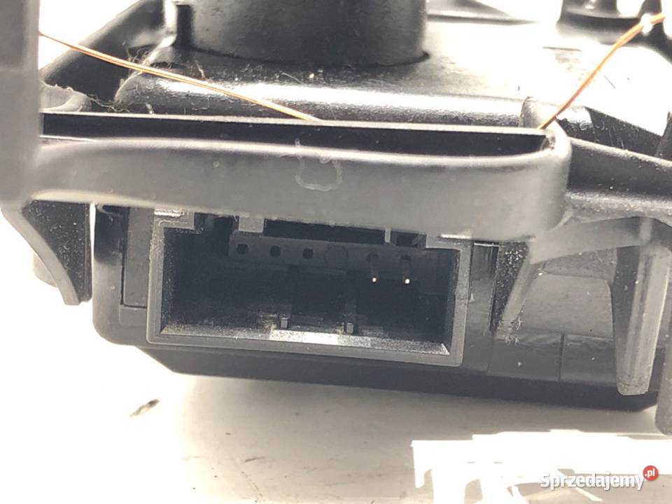 SILNIK NAGRZEWNICY SEAT 309368201AD IBIZA IV