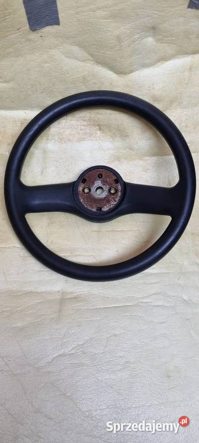 Fiat 126 kierownica plus stacyjka z kluczykami Zabrze