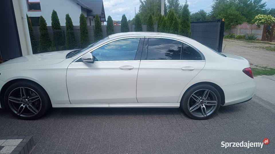 Mercedes e220 Rok produkcji 2018 mazowieckie Michałów
