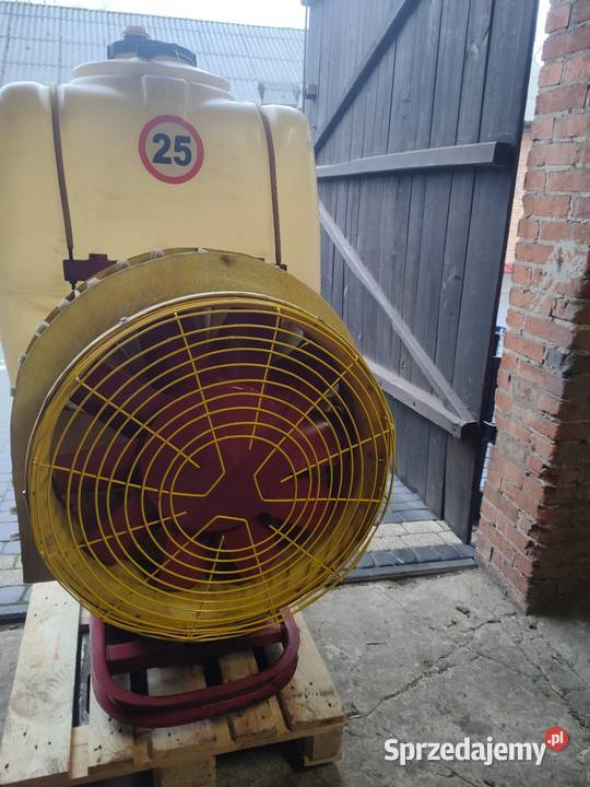 Opryskiwacz sadowniczy Karczmiska Pierwsze