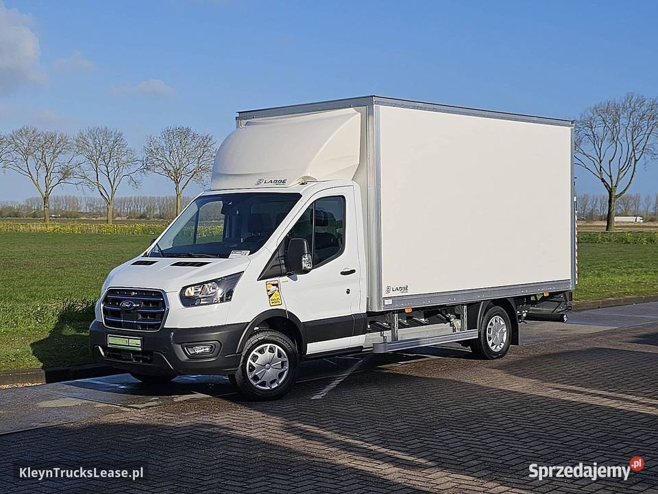 Ford ETRANSIT kontener winda załadowcza 4x2 2025
