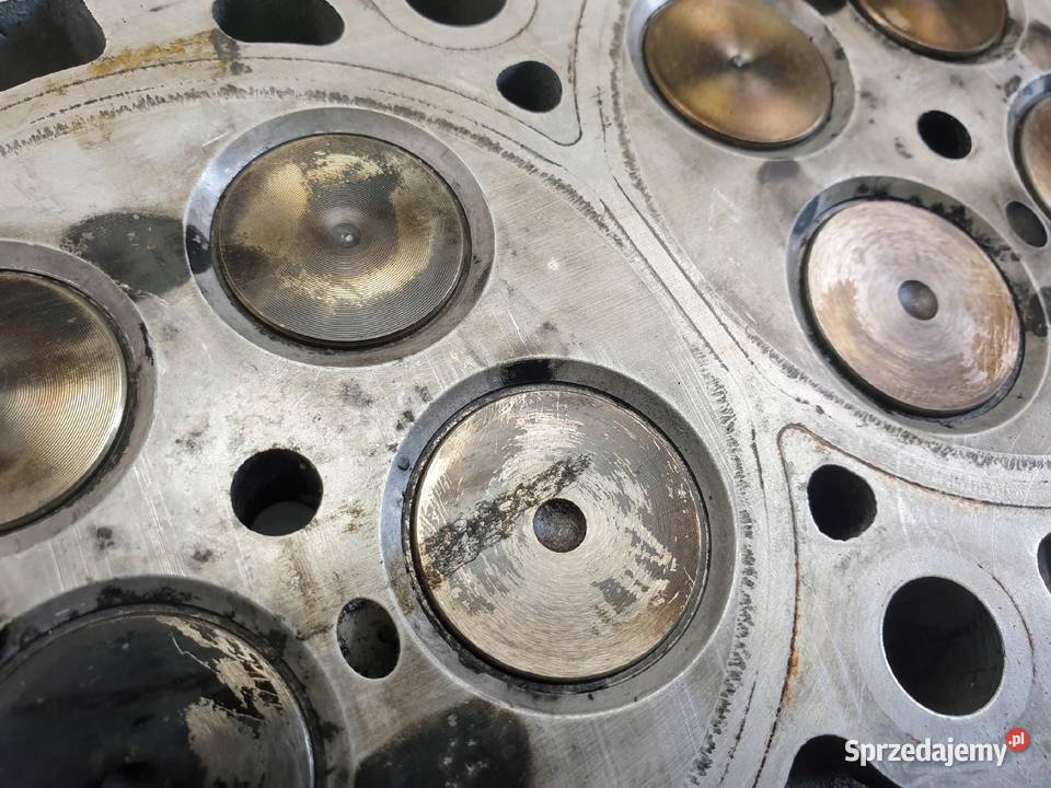 BMW F30 20 D GŁOWICA CYLINDRÓW wałki 85137090400 Chełm