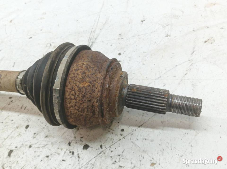 PÓŁOŚ LEWY PRZÓD 20 DCI Renault Laguna III 2007