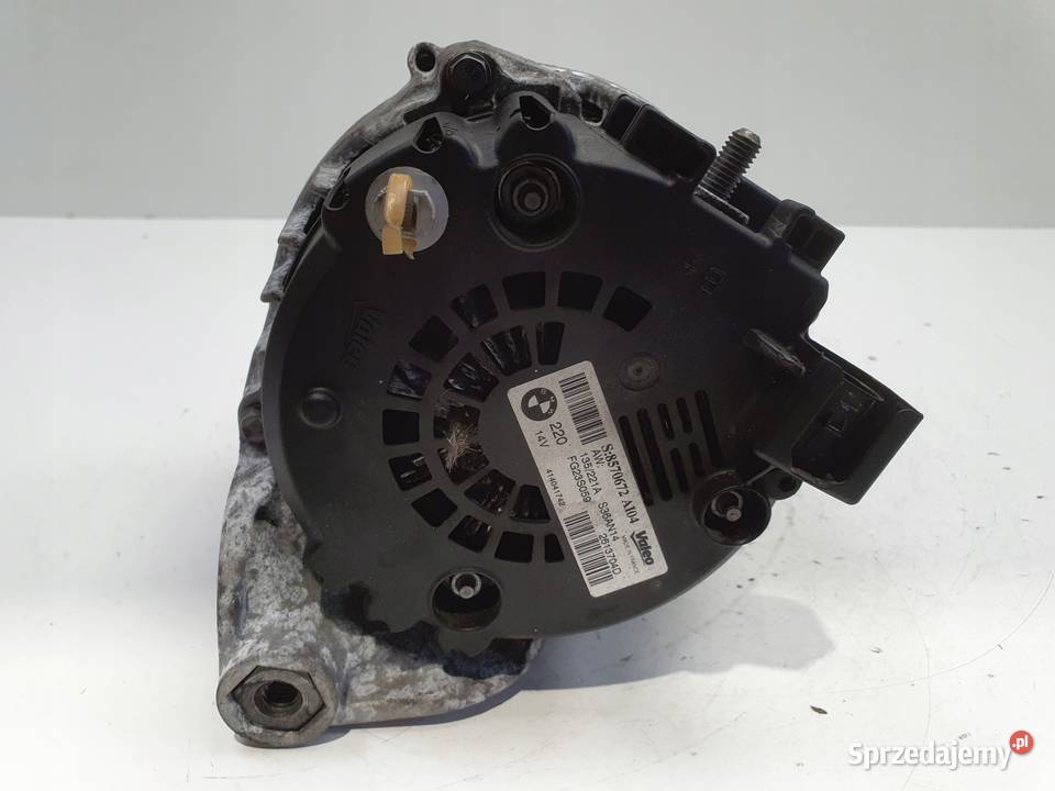 ALTERNATOR BMW F12 F13 30 D valeo 8570672 AL04 Rudka