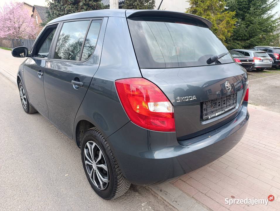 Skoda Fabia 12 benzyna 2015r 1 właściciela z Lgota-Mokrzesz