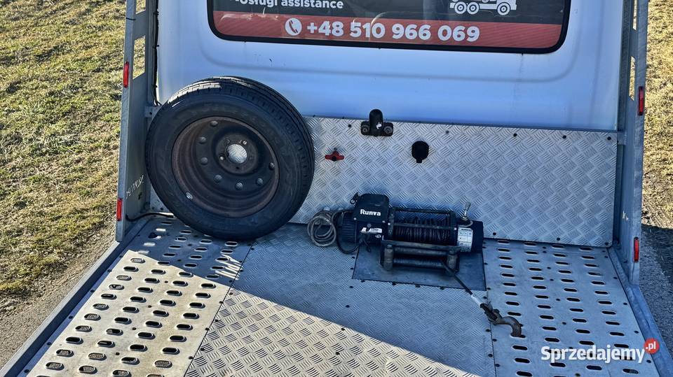 Renault Master AUTOLAWETA pojazd specjalny Rok produkcji 2008 Rzeszów