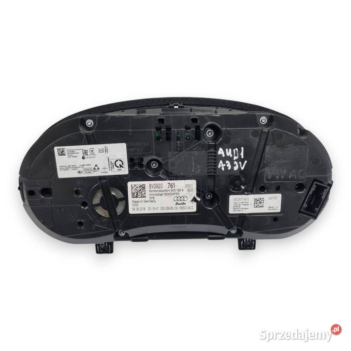 LICZNIK ZEGARY 8V0920761 Audi A3 8V Lift 20 TDI Chełm