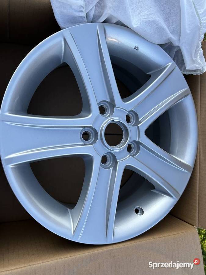 Oryginalne felgi Mazda 16 Nowe w kartonac Ustka sprzedam