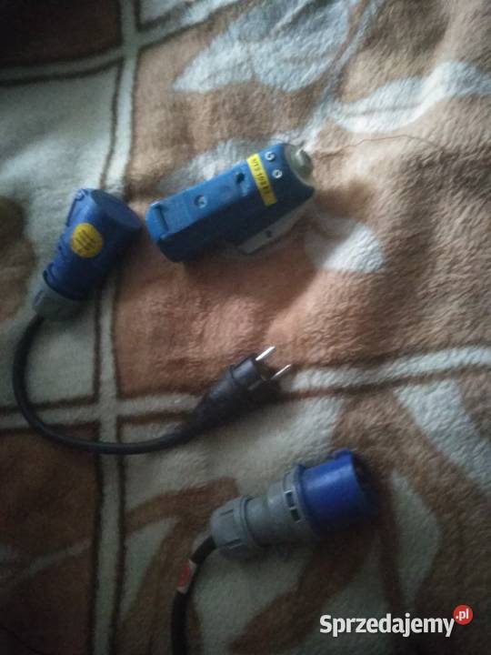 wtyczka gniazdko do kempingow Siekierki Wielkie