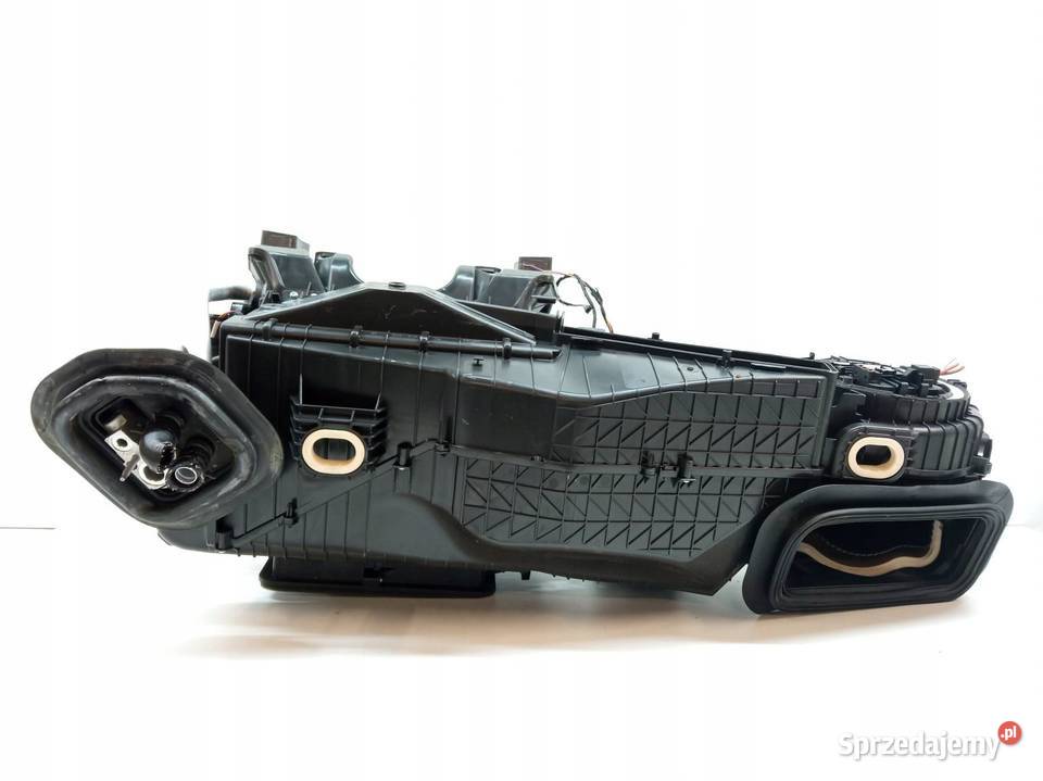 NAGRZEWNICA MercedesBenz Cklasa IV 2014 W205